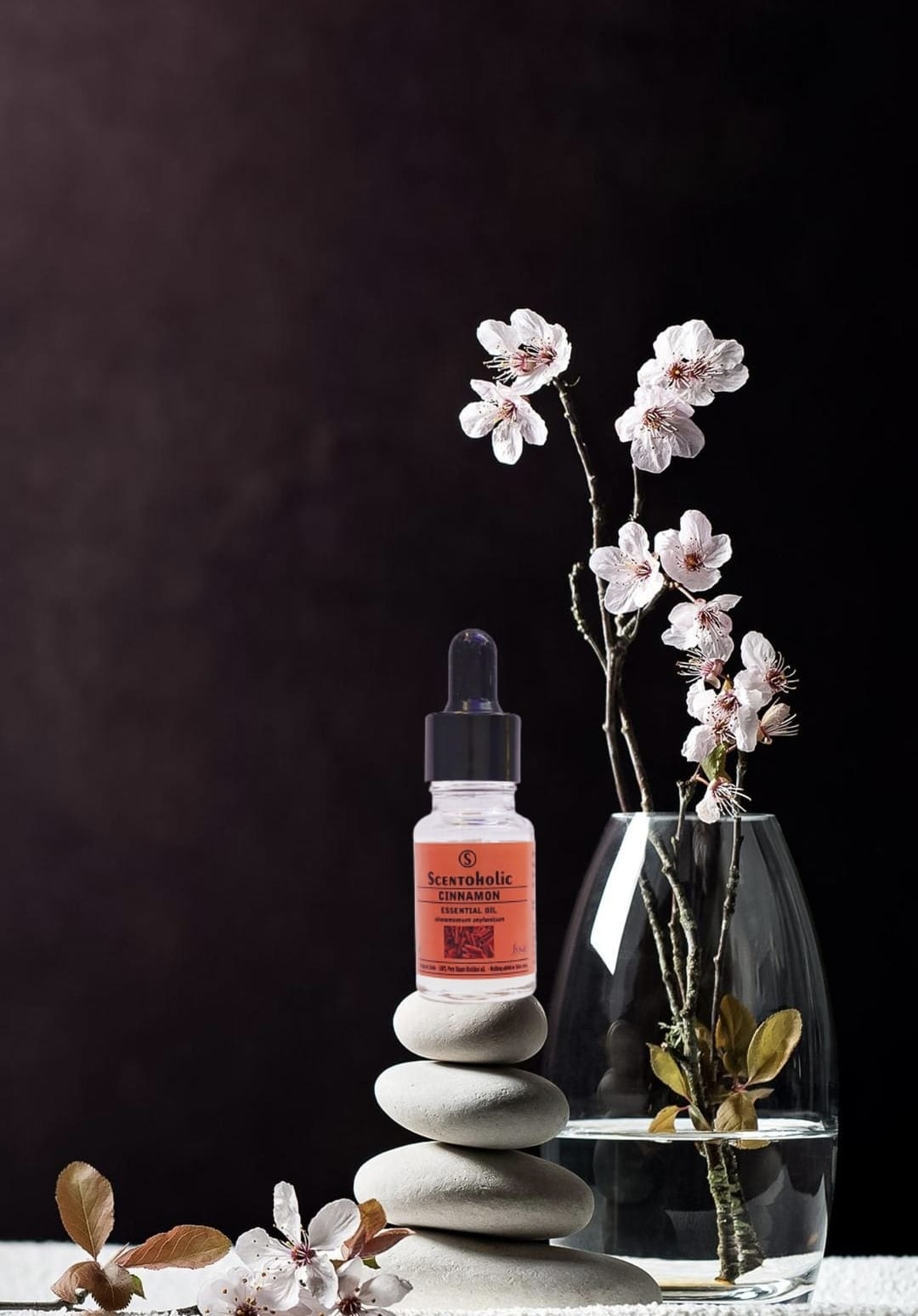 Scentoholic Cinnamon Essential oil